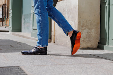 Hoe draag je het hele jaar door zwarte schoenen? – Melvin & Hamilton Hoe draag je het hele jaar door zwarte schoenen? – Melvin & Hamilton