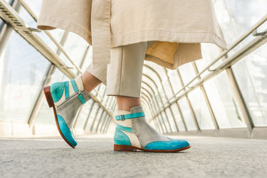 gekleurde enkellaarzen voor dames van Melvin & Hamilton