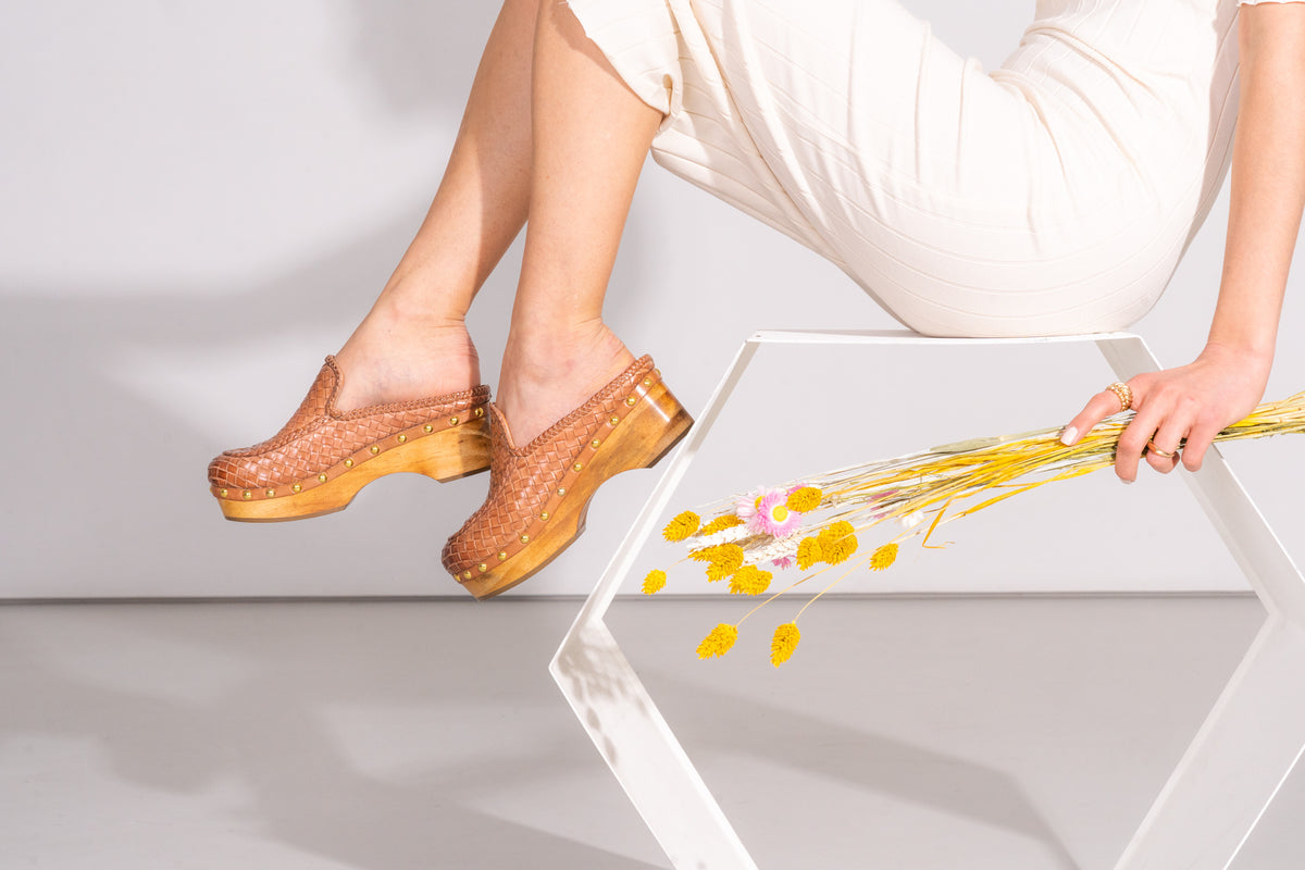 Hoe draag je clogs: onze complete gids voor bohemian stijl – Melvin ...