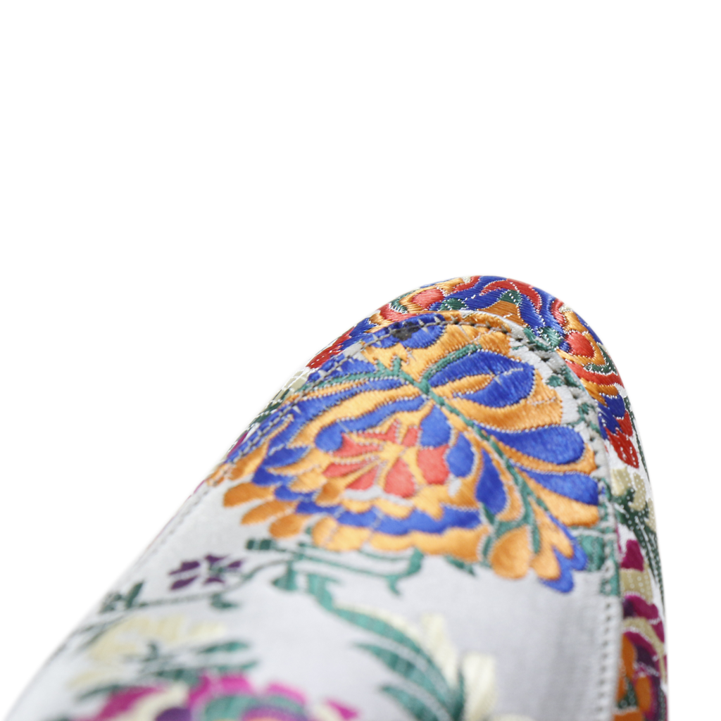 Mia 5